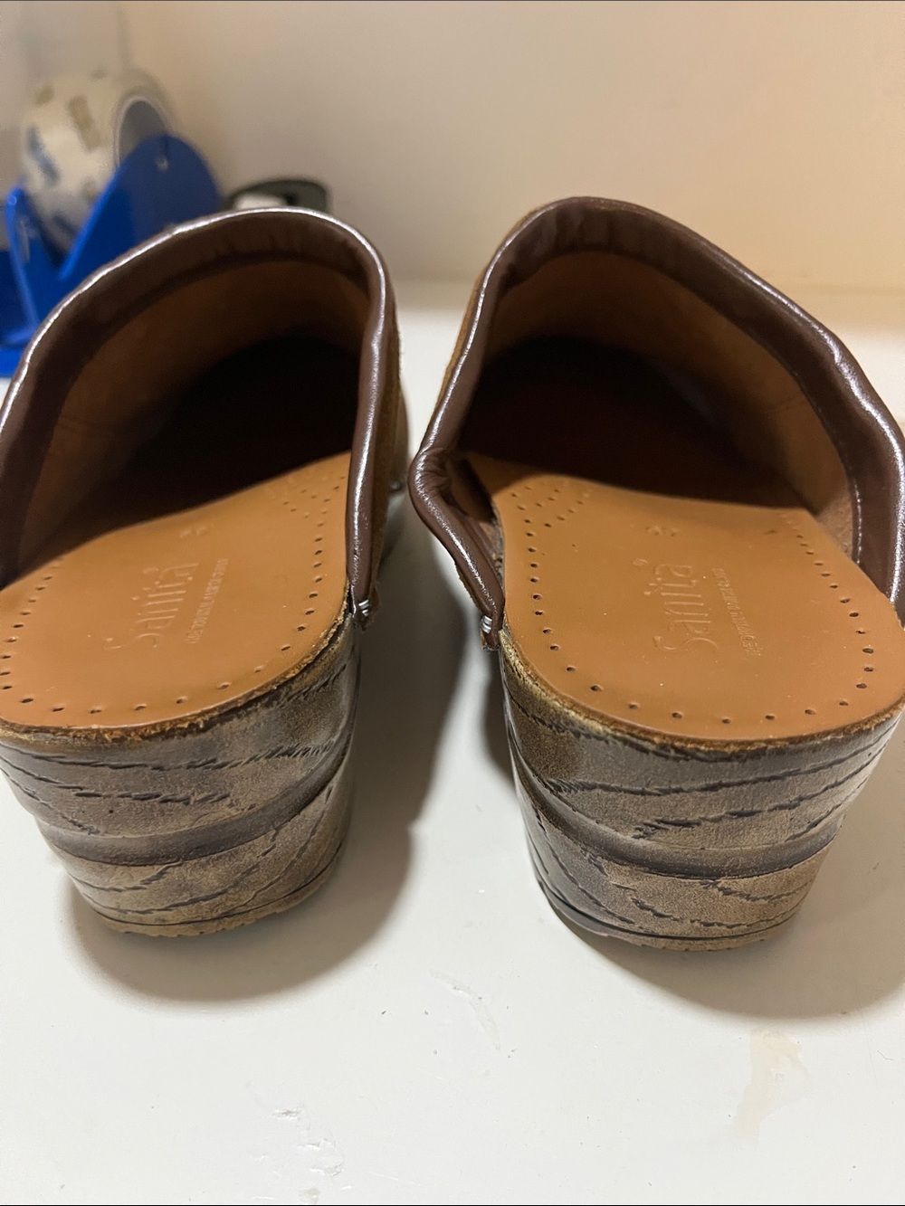 Sanita Suede Clogs Sz 39 Granola - Picture 4 of 7
